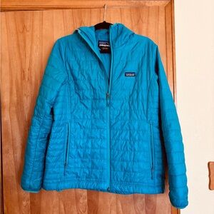 Patagonia Women’s L Blue Nano Puff Hoodie